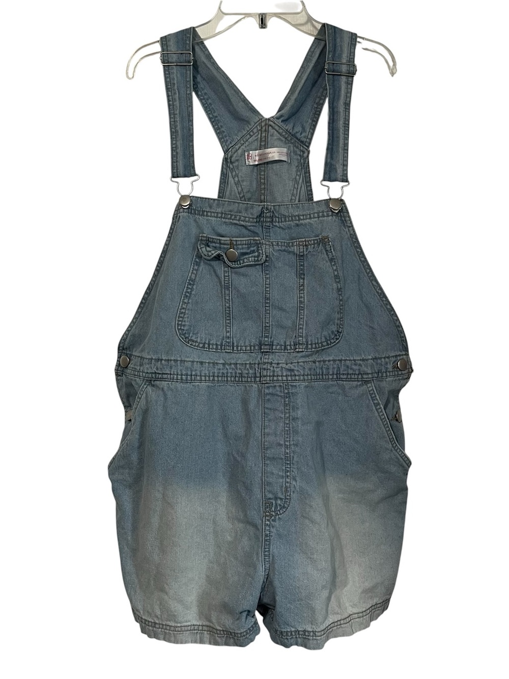 No boundaries size XXL women’s faded blue jean overall shorts